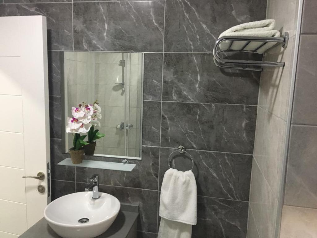 Alya Rooms Nikosia Exterior foto