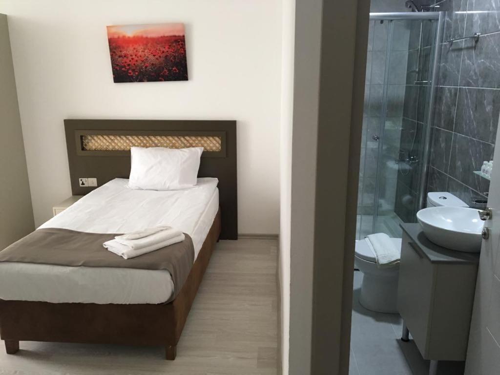 Alya Rooms Nikosia Exterior foto